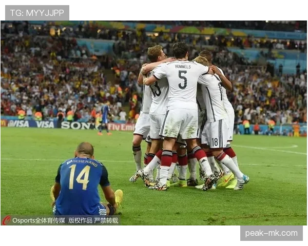 德国队强势回归,世界杯半决赛7-1大胜巴西震惊世界 德国队强势回归,世界杯半决赛7-1大胜巴西震惊世界