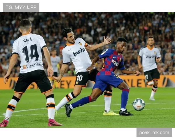 博洛尼亚控球能力持续提升,中场组织表现稳健 博洛尼亚控球能力持续提升,中场组织表现稳健